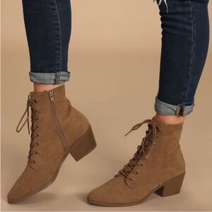 LULUS Montie Brown Suede Lace-Up Ankle Boots Booties 
Size 6 NEW